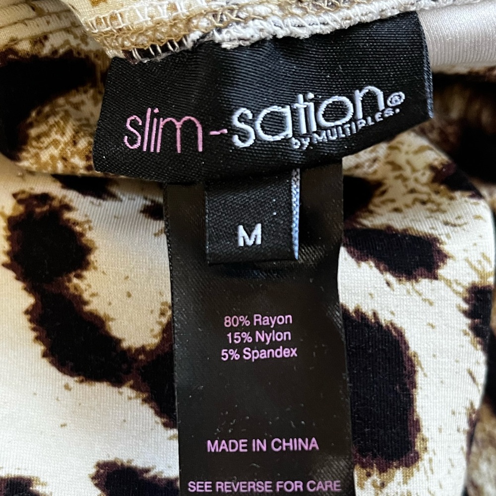 Slim-Sation Leopard Print Leggings by Multiples Size Medium - Picture 2 of 8